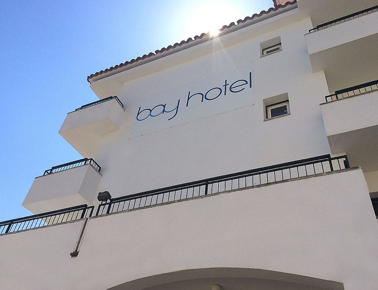 Bay Hotel Roses Exterior photo